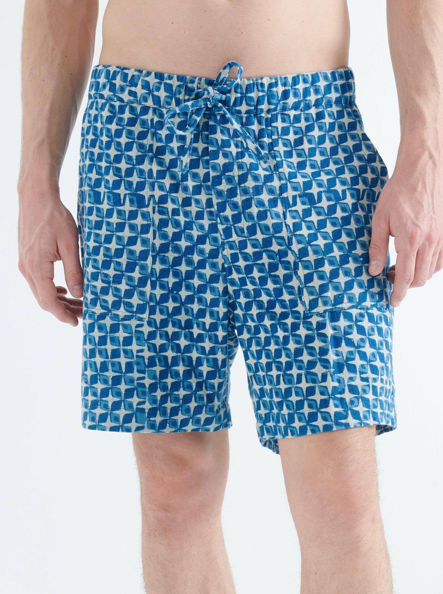 Es Cubells Organic Cotton Shorts in Blue Block Print