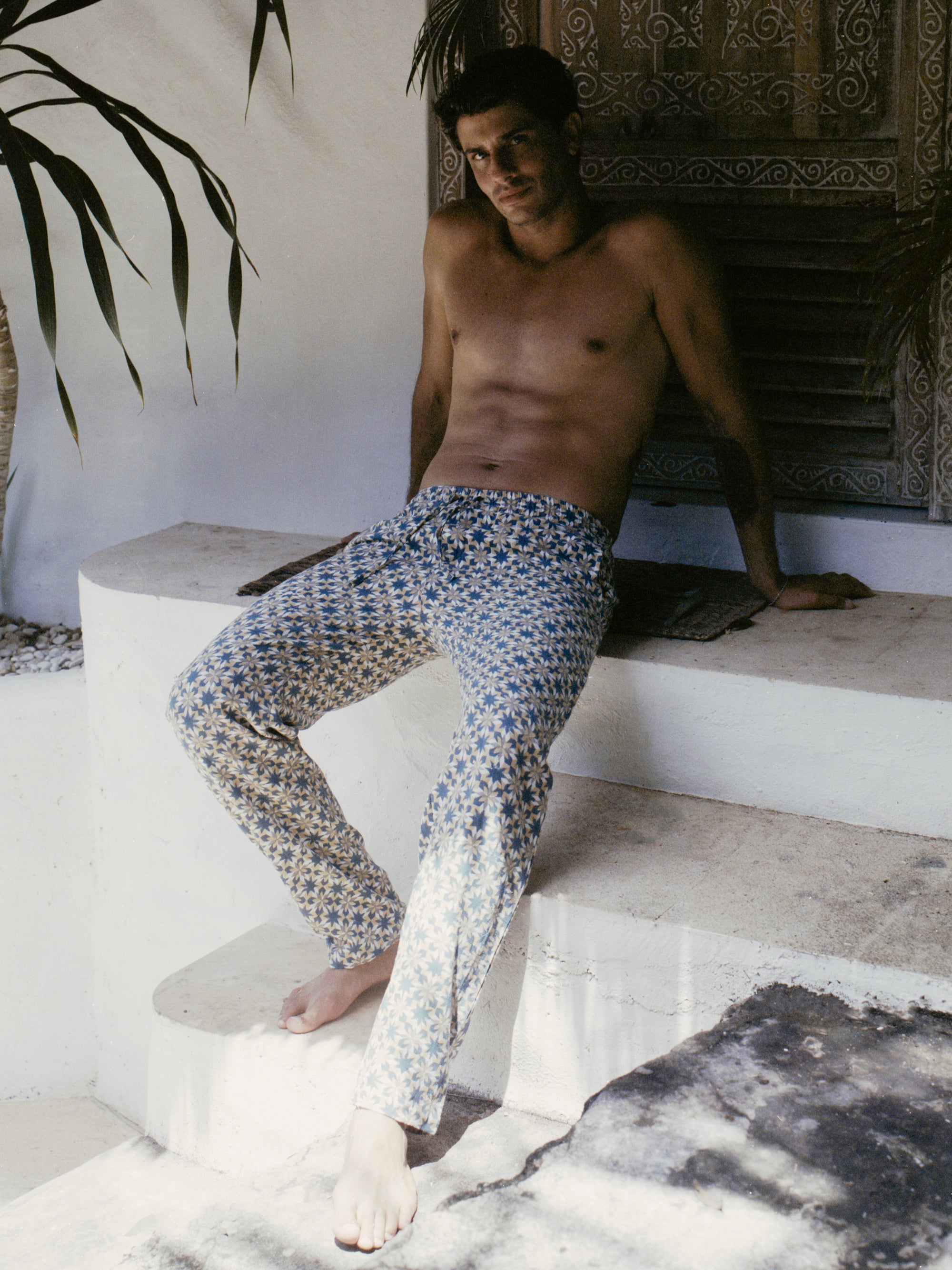 The definitive beach-and-beyond mens resortwear pants, the easy, breezy Malibu trousers are a bestselling SMR Days hero. First order 20% OFF. 